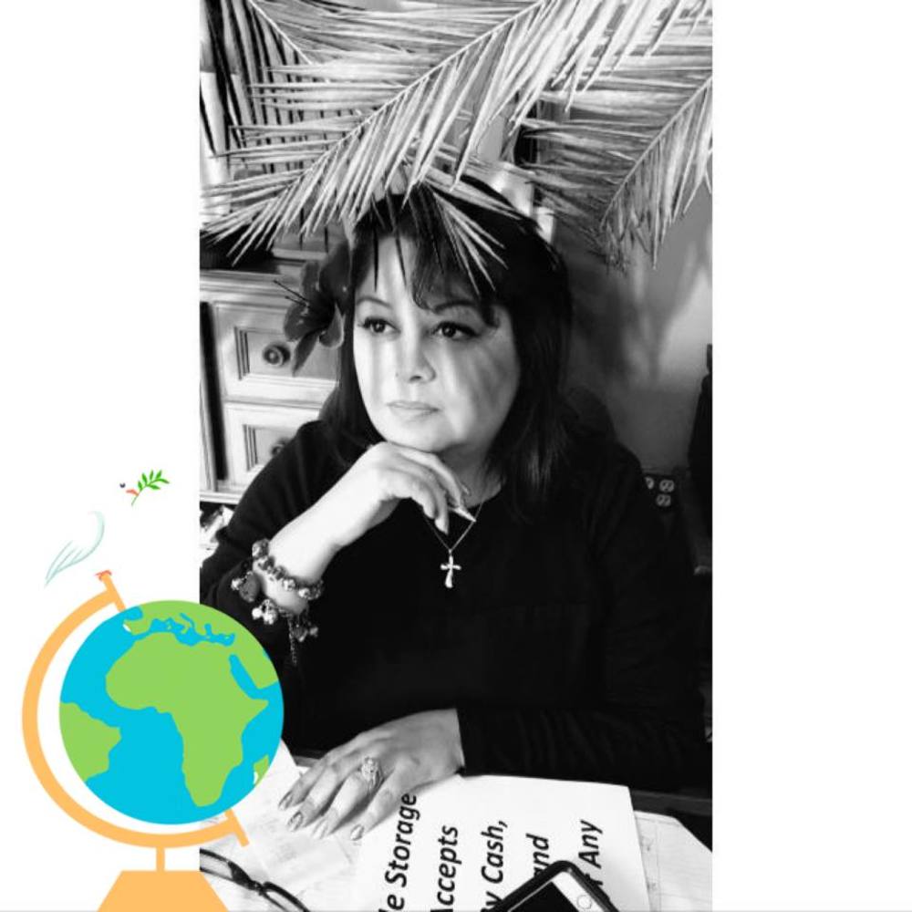 Meet your Posher, Linda